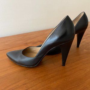 BALENCIAGA BLACK LEATHER 4" PUMPS MADE IN ITALY